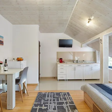 One Bedroom By Squashtech - 3